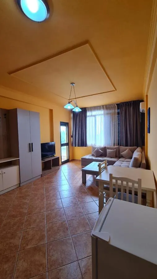Heming-Way Hotel Durrës Apartahotel